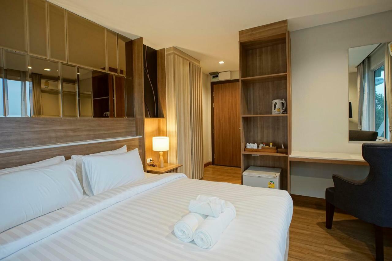 Nantra Chiangmai Riverfront Hotel Chiang Mai Ngoại thất bức ảnh