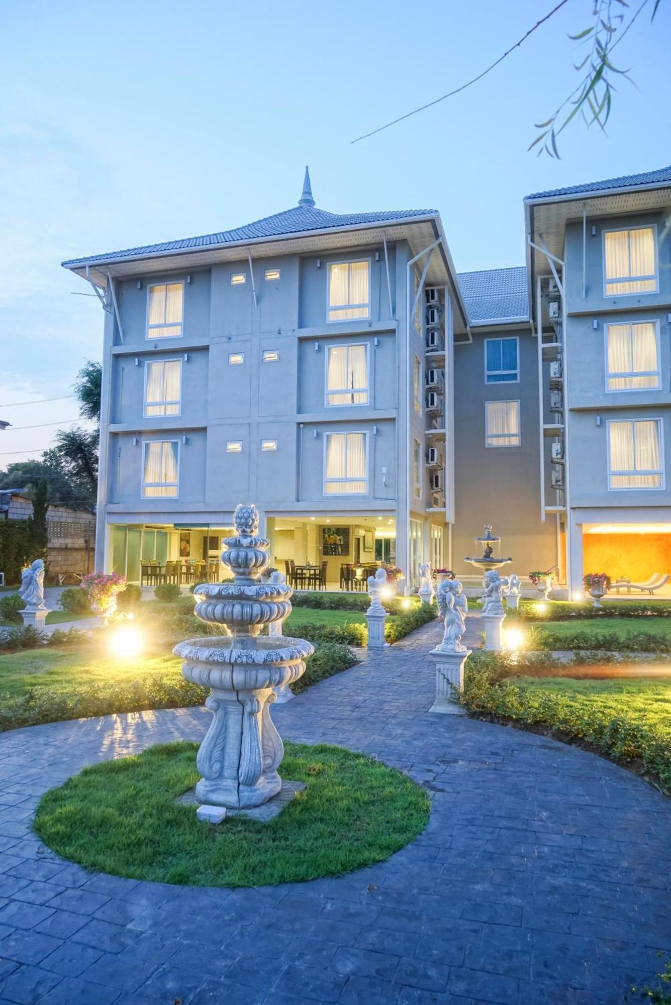 Nantra Chiangmai Riverfront Hotel Chiang Mai Ngoại thất bức ảnh