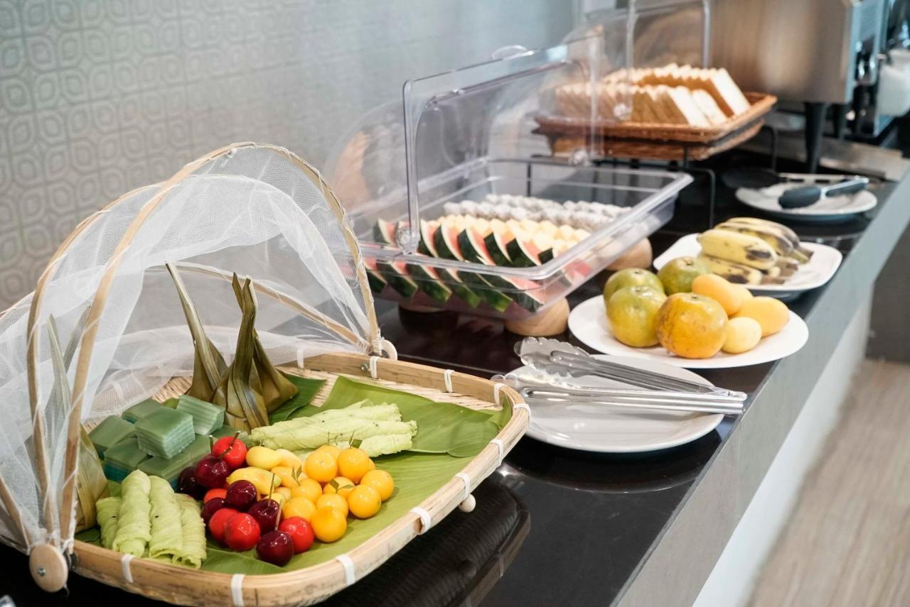 Nantra Chiangmai Riverfront Hotel Chiang Mai Ngoại thất bức ảnh